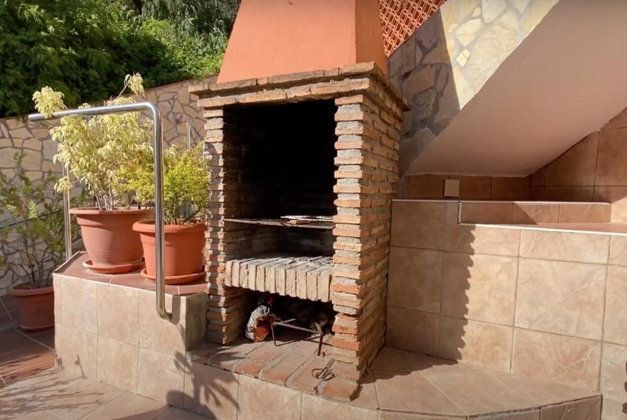 فيلا Espectacular Casa En La Playa Con Piscina Privada Almuñécar المظهر الخارجي الصورة