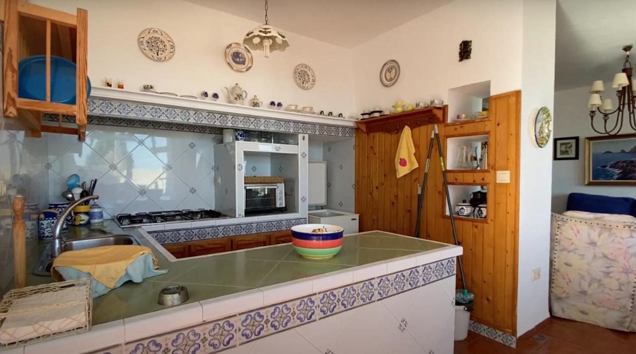 فيلا Espectacular Casa En La Playa Con Piscina Privada Almuñécar المظهر الخارجي الصورة